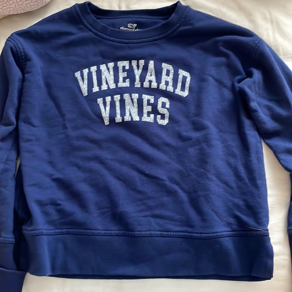 Vineyard vines crew neck